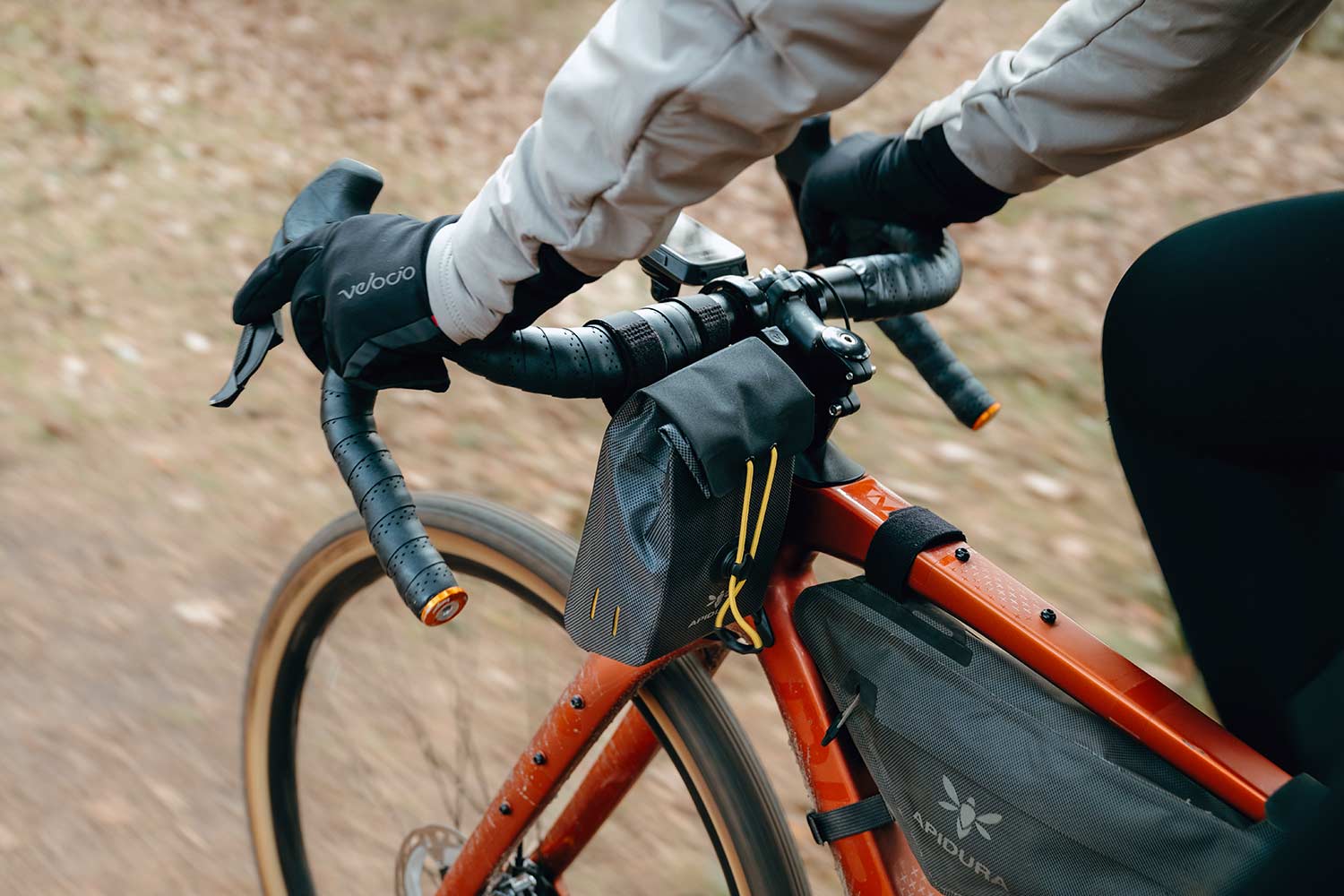 Сумка для еды на руль Apidura Expedition Stem Pack (1.3L) фото 3