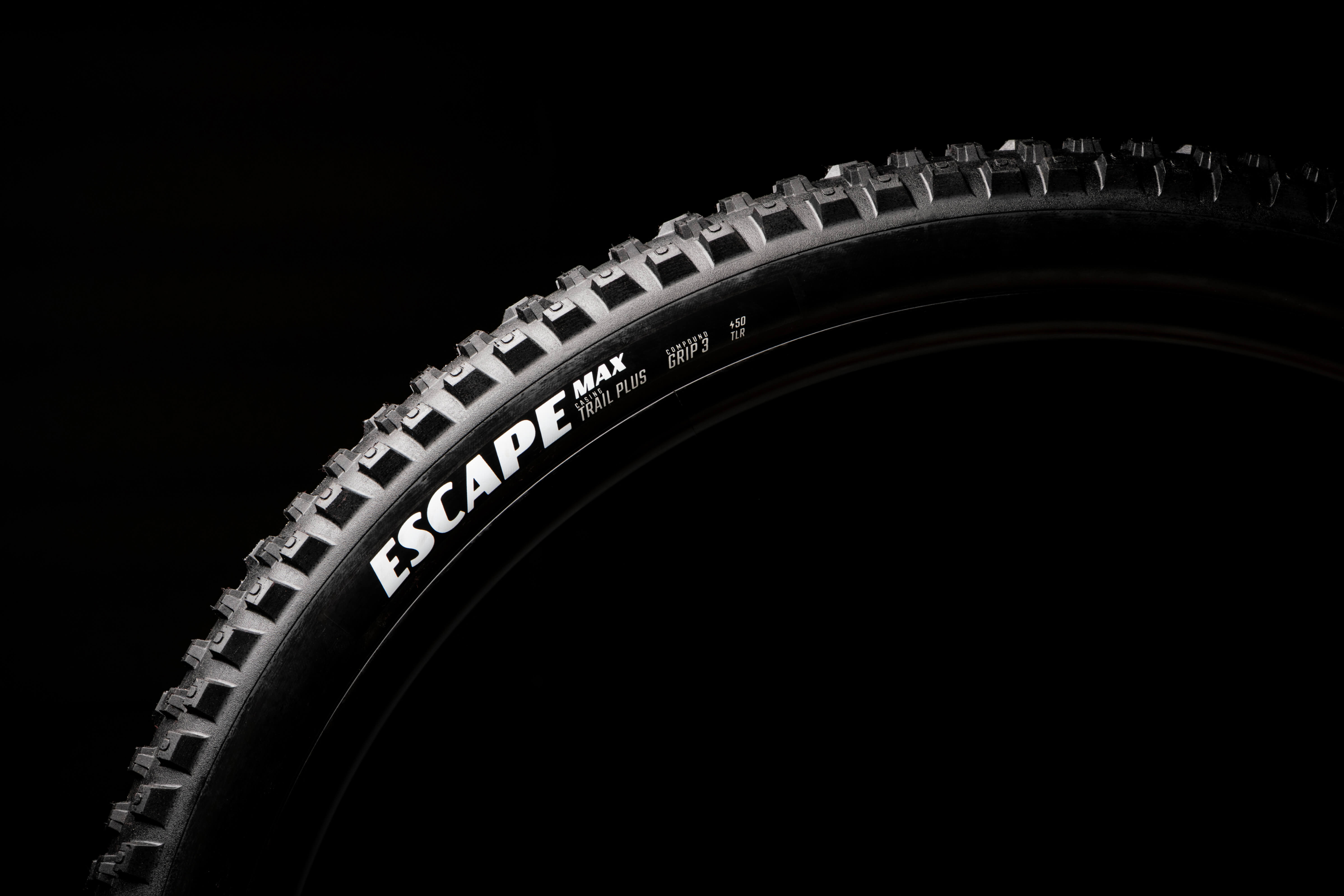 Покришка 29x2.40 (61-622) GoodYear Escape Max, Trail Lite, Dynamic:Grip3, Folding, Black фото 3