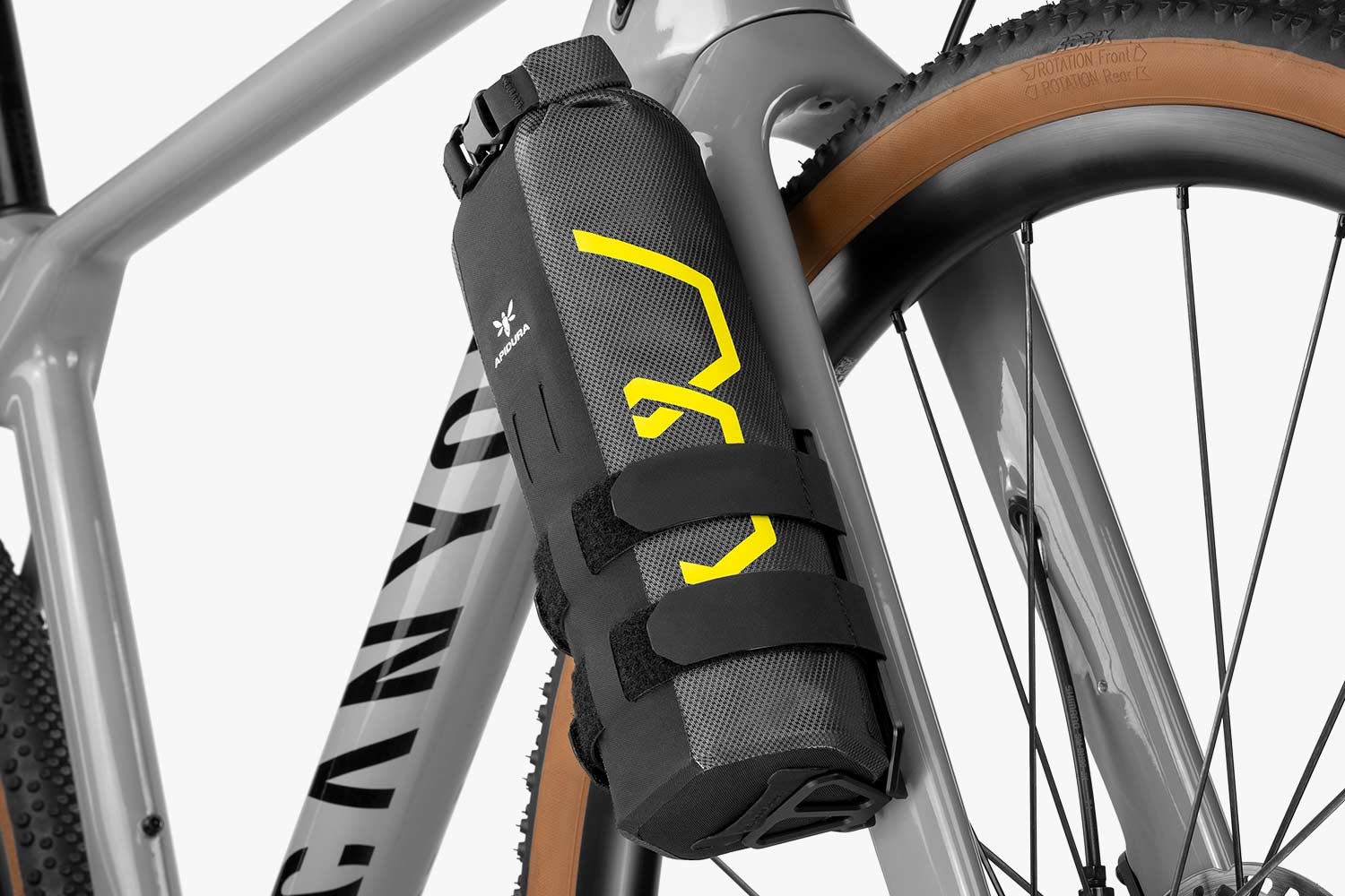 Сумка на вилку / нижнюю трубу Apidura Expedition Fork Pack (1.3L) фото 2