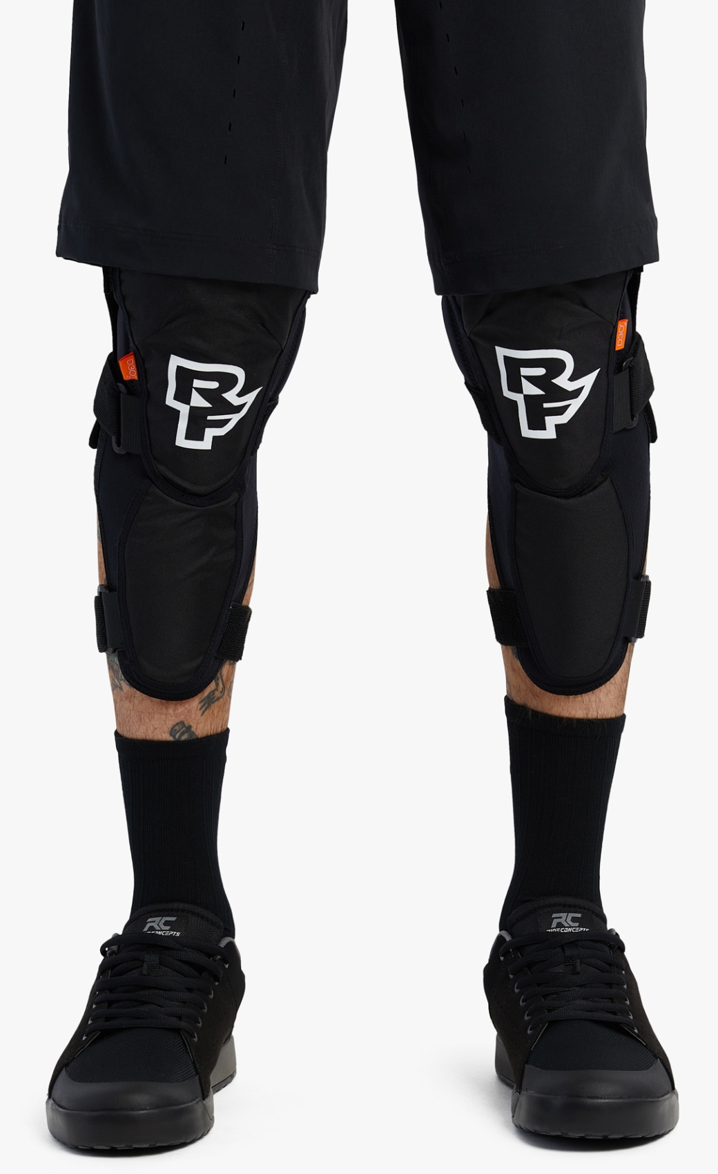 Захист коліна RaceFace AMBUSH Leg Stealth, розмір XL фото 3