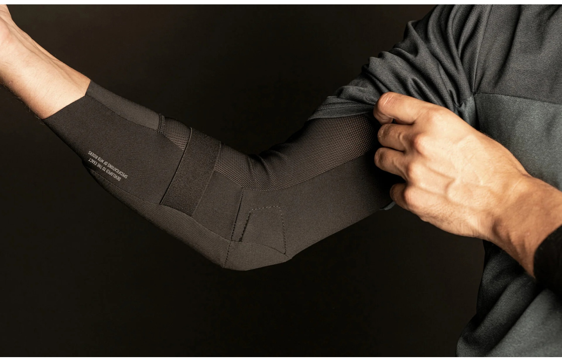 Защита локтя Bluegrass AURA CORE Elbow CE, размер XS фото 5