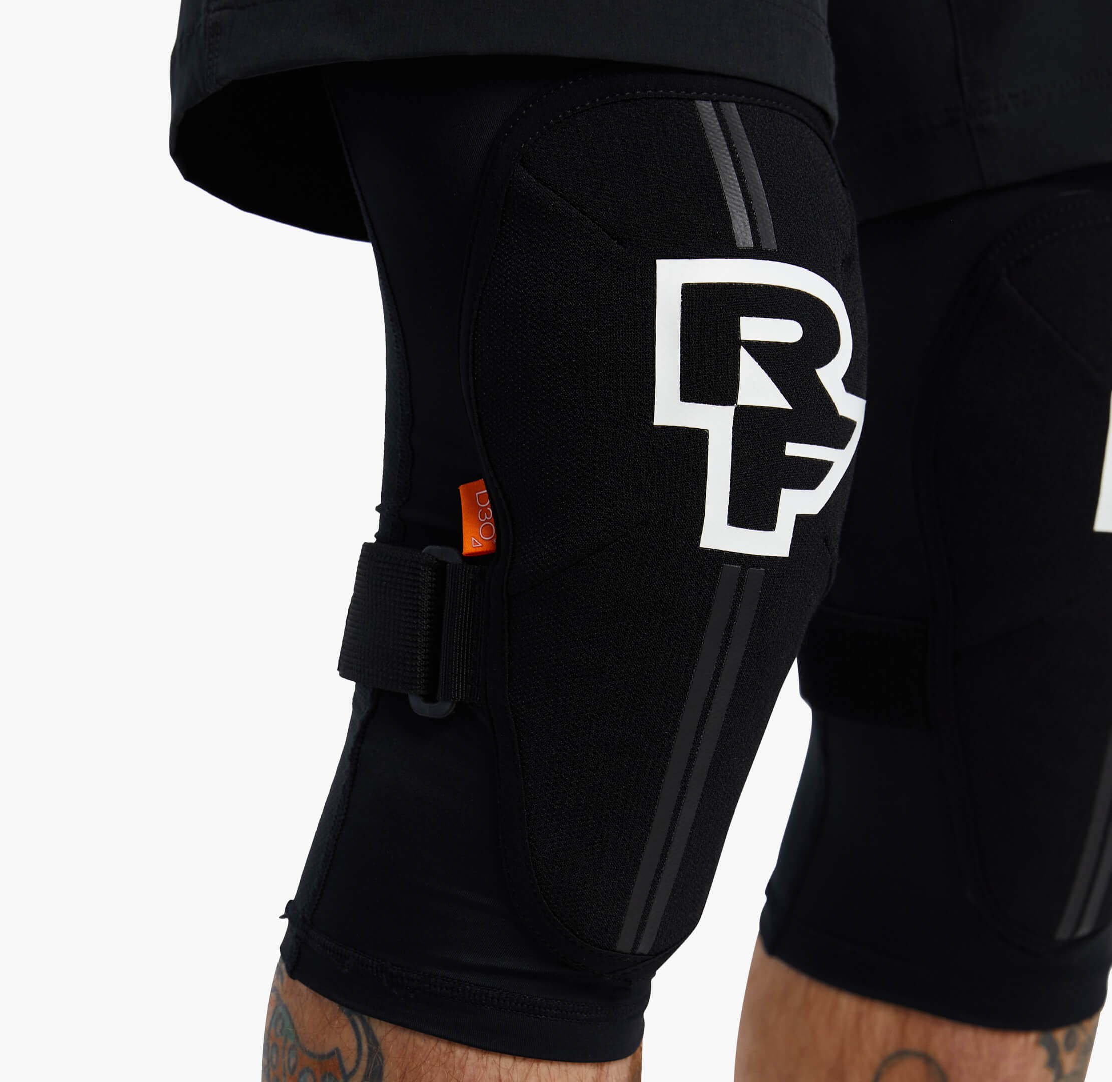 Защита колена RaceFace INDY Knee Stealth, размер XS фото 2