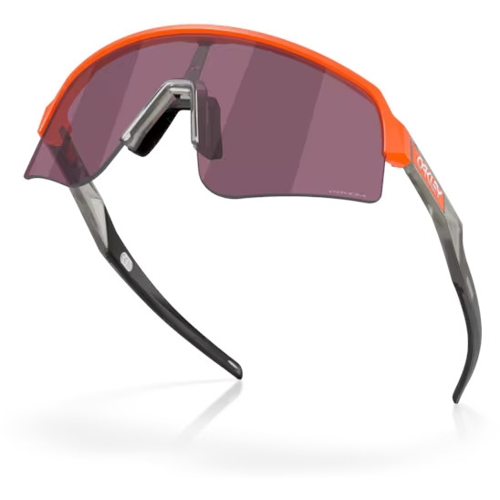 Очки Oakley SUTRO LITE SWEEP Matte Neon Orange / Prizm Road Black фото 4