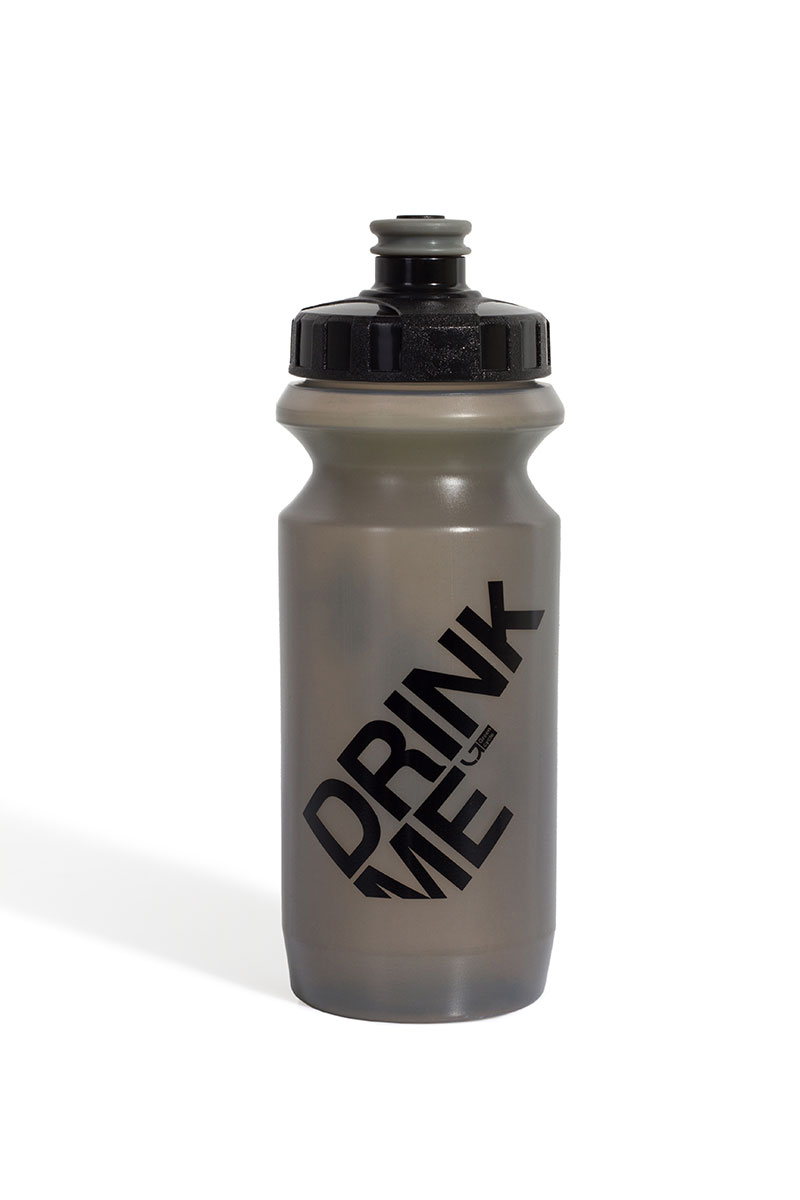 Фляга 0,6 Green Cycle Drink Me з Big Flow valve, LDPE gray nipple / black matt cap / gray matt bottle