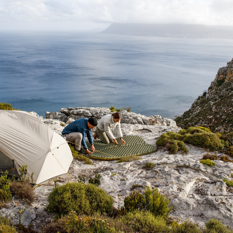 Килимок надувний Naturehike CNH22DZ018, 168х58х7 см, сірий фото 1