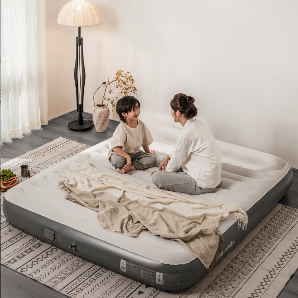Матрац надувний Naturehike CNK2450WS040, 200x150x25 см, вбудований насос для надування, сірий фото 6
