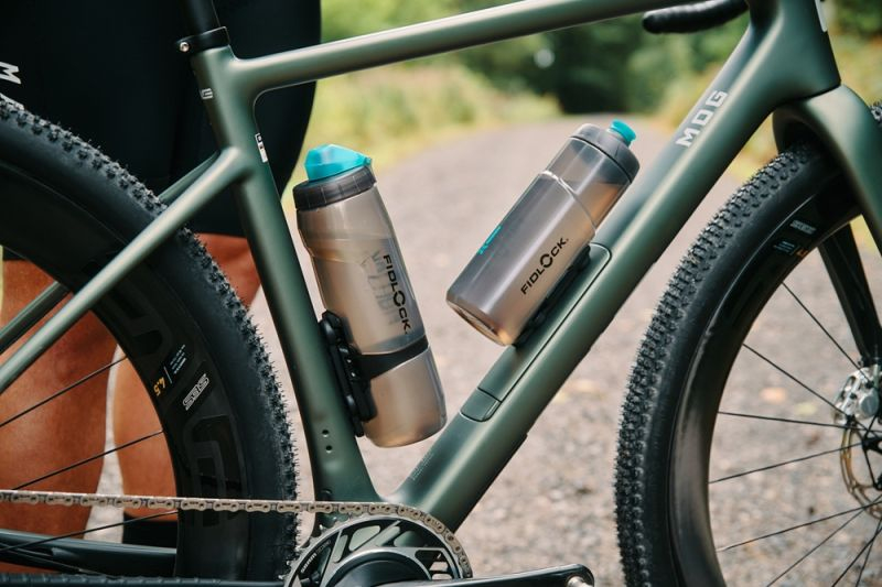 Фляга 0,8 Fidlock TWIST BOTTLE 800 ANTIBACTERIAL + BIKE BASE, антибактериальная, прозрачный/черный фото 2
