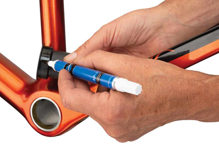 Клей Park Tool AP-1 основа для обробки поверхонь перед нанесенням фіксаторів різьб 30мл фото 2