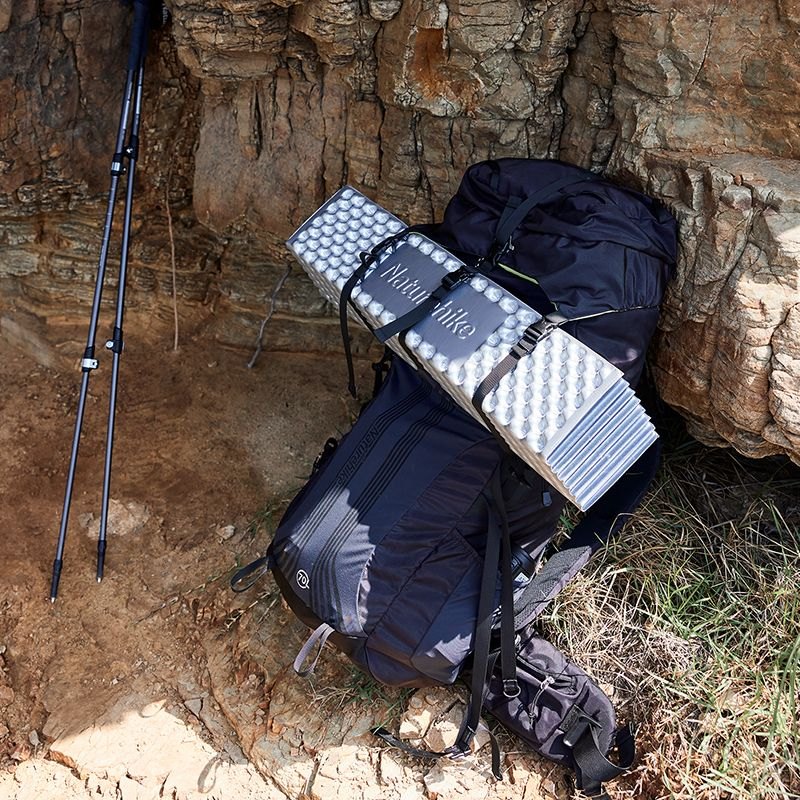 Коврик складной Naturehike CNK2300DZ017, IXPE+алюминиевая пленка, 200x65х2 см, темно-голубой фото 8