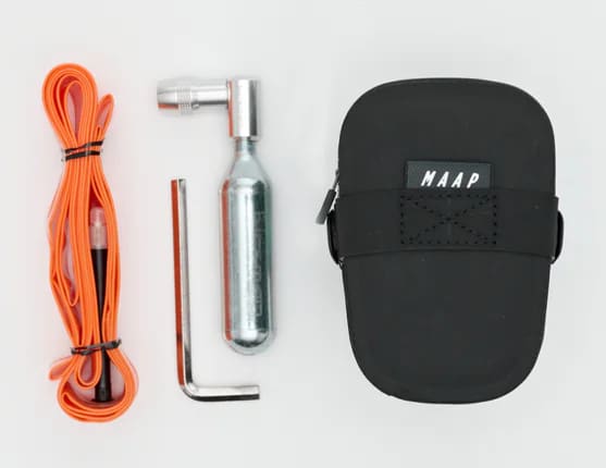Сумка MAAP Shield Saddle Bag - Small фото 2