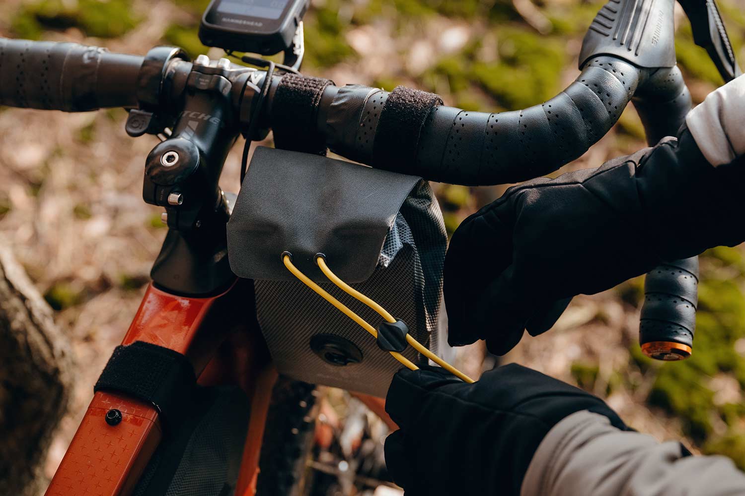 Сумка для еды на руль Apidura Expedition Stem Pack (1.3L) фото 4