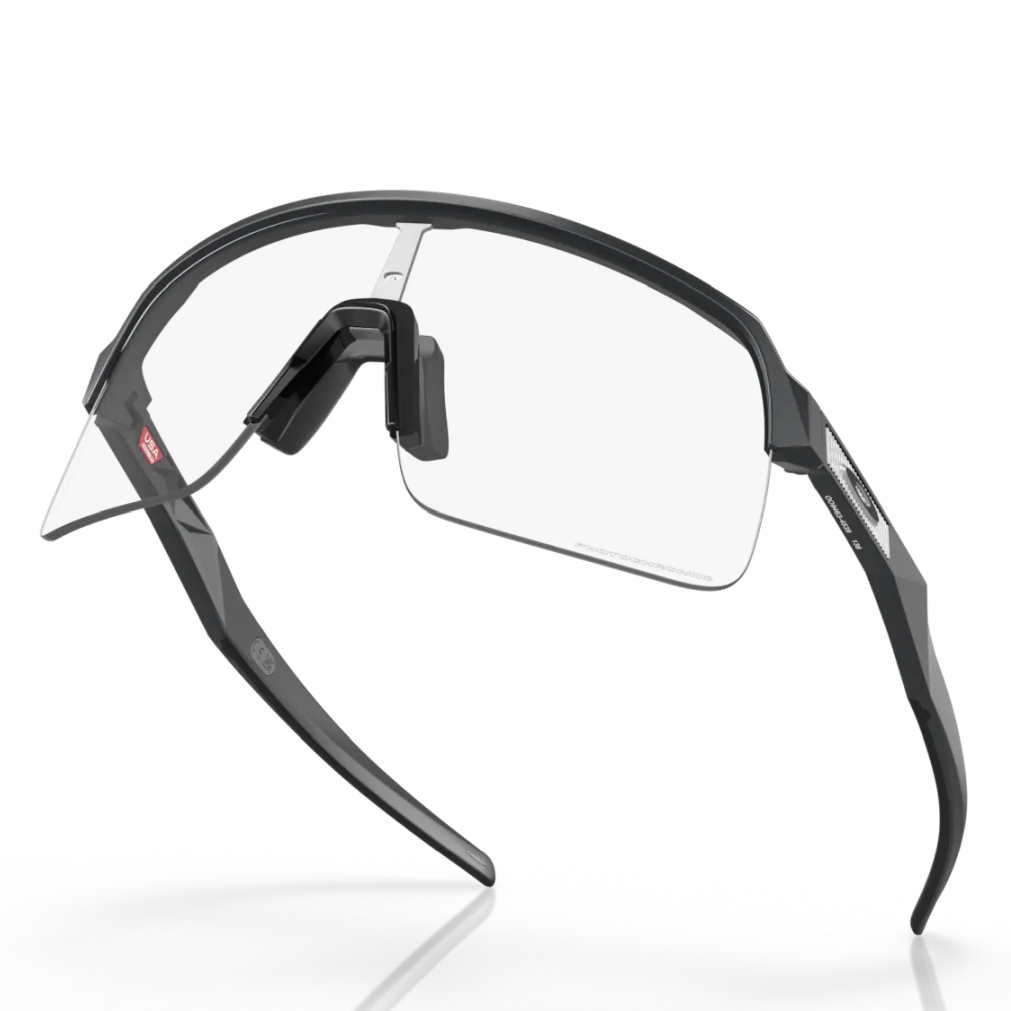 Окуляри Oakley SUTRO LITE Matte Carbon / Photochromic фото 4
