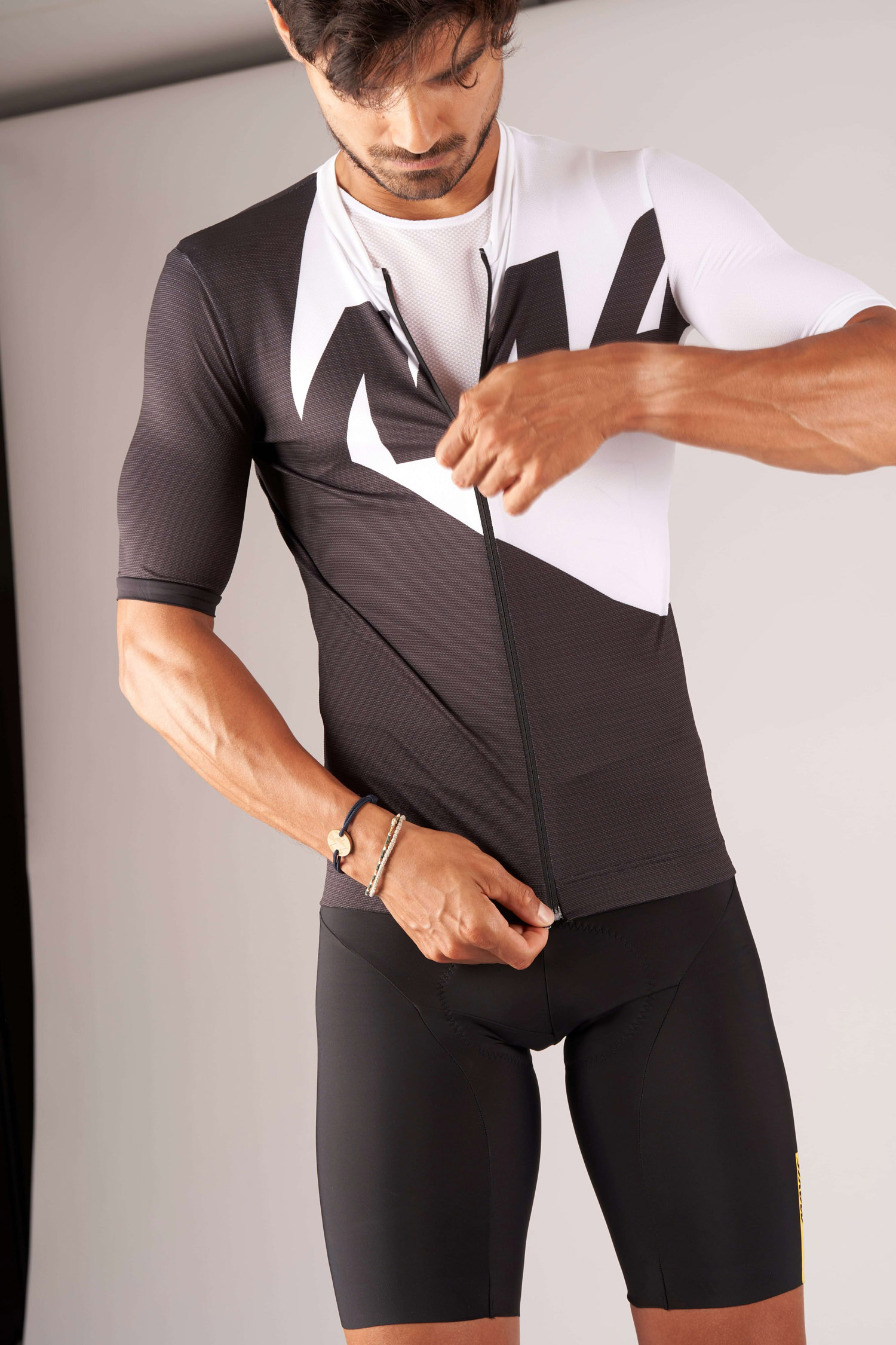 Джерсі Mavic Aksium Graphic кор рукав чоловіче white/black L фото 3
