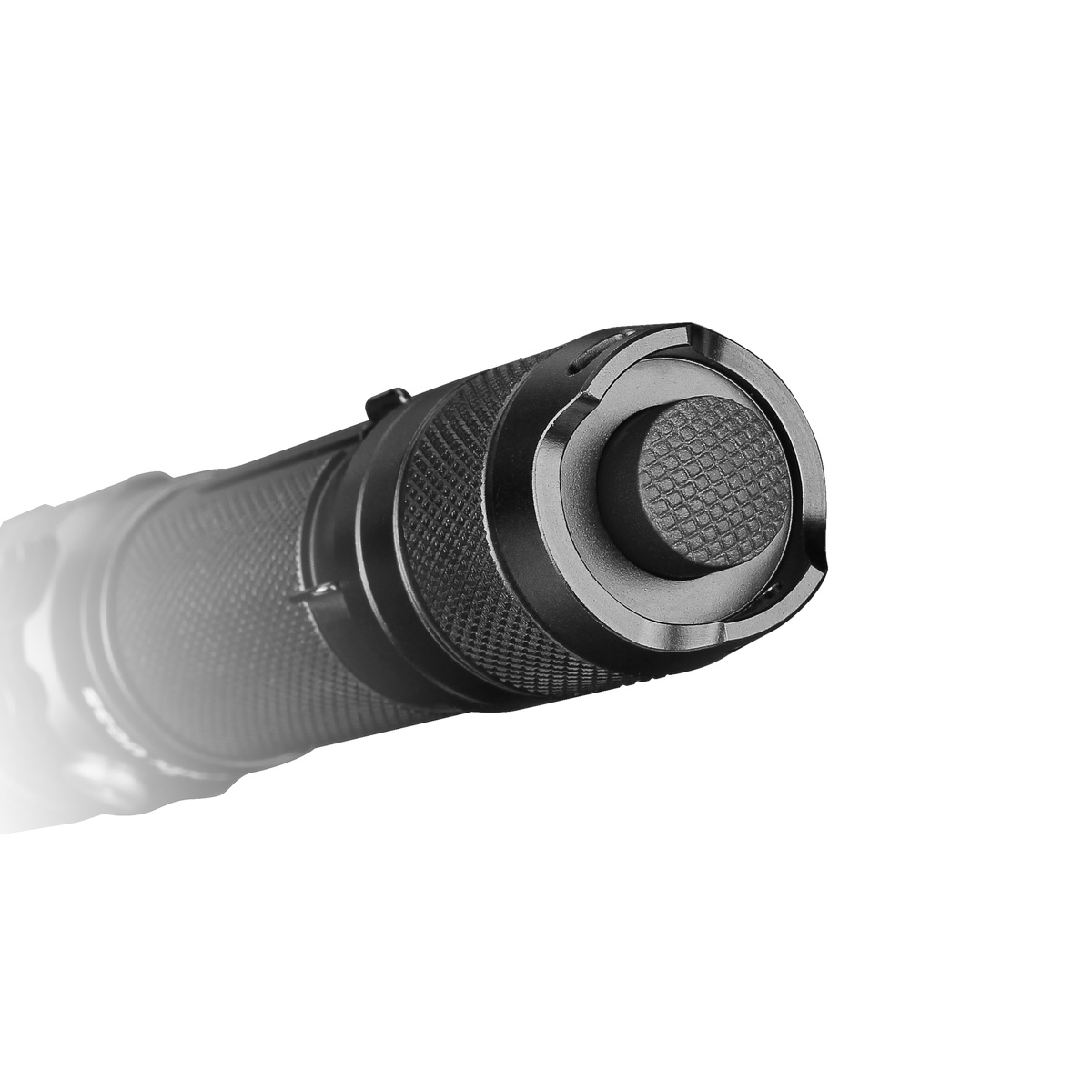 Фонарь ручной Fenix UC35 V20 CREE XP-L HI V3 фото 3