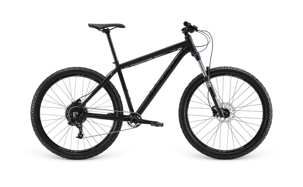 Велосипед 27,5" Apollo ASPIRE 40 рама - M matte Black/gloss Black 