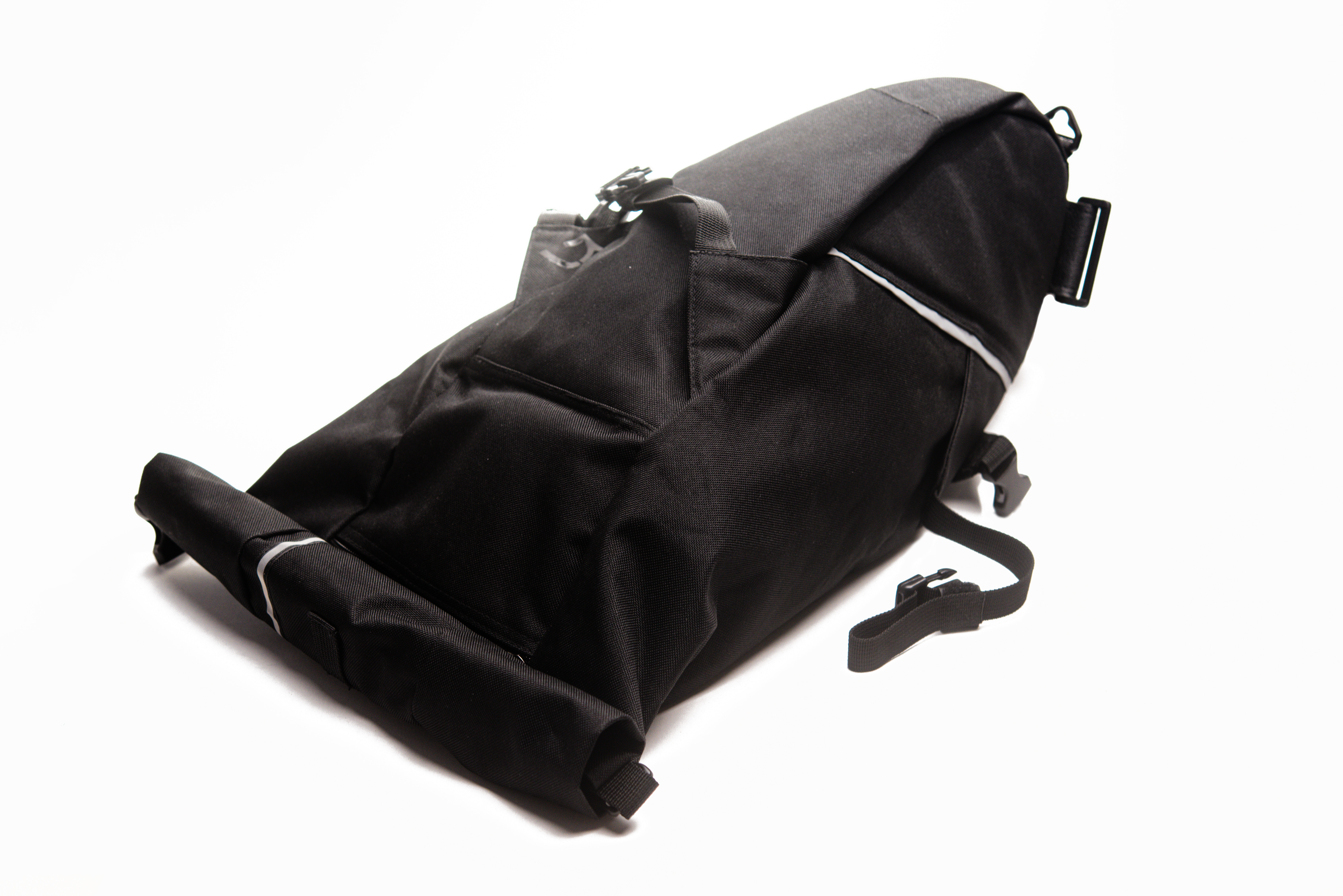 Сумка подседельная Green Cycle Tail bag Black 18 литров фото 