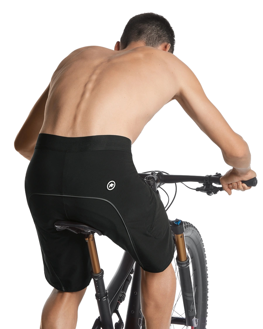 Велошорти ASSOS Trail Cargo Shorts T3 Black Series, чоловічі, чорні, L фото 3