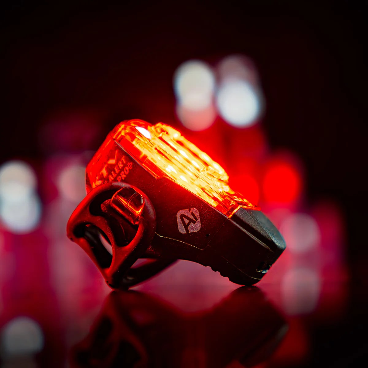Мигалка задня Lezyne KTV DRIVE PRO+ Ai ALERT, 150 люмен, 6 режимів, гальмування режим 150 люмен, зарядка USB Stick, чорна фото 6