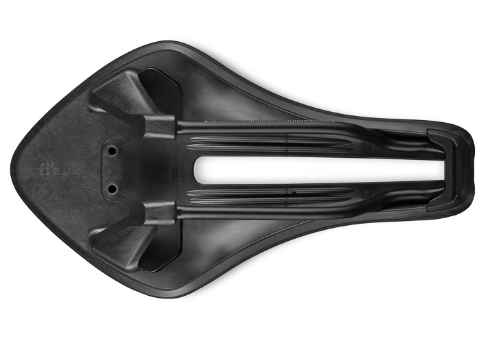 Сідло Fizik Aeris LD R5 - 135mm, Triathlon, TT, вага 230гр, black фото 3