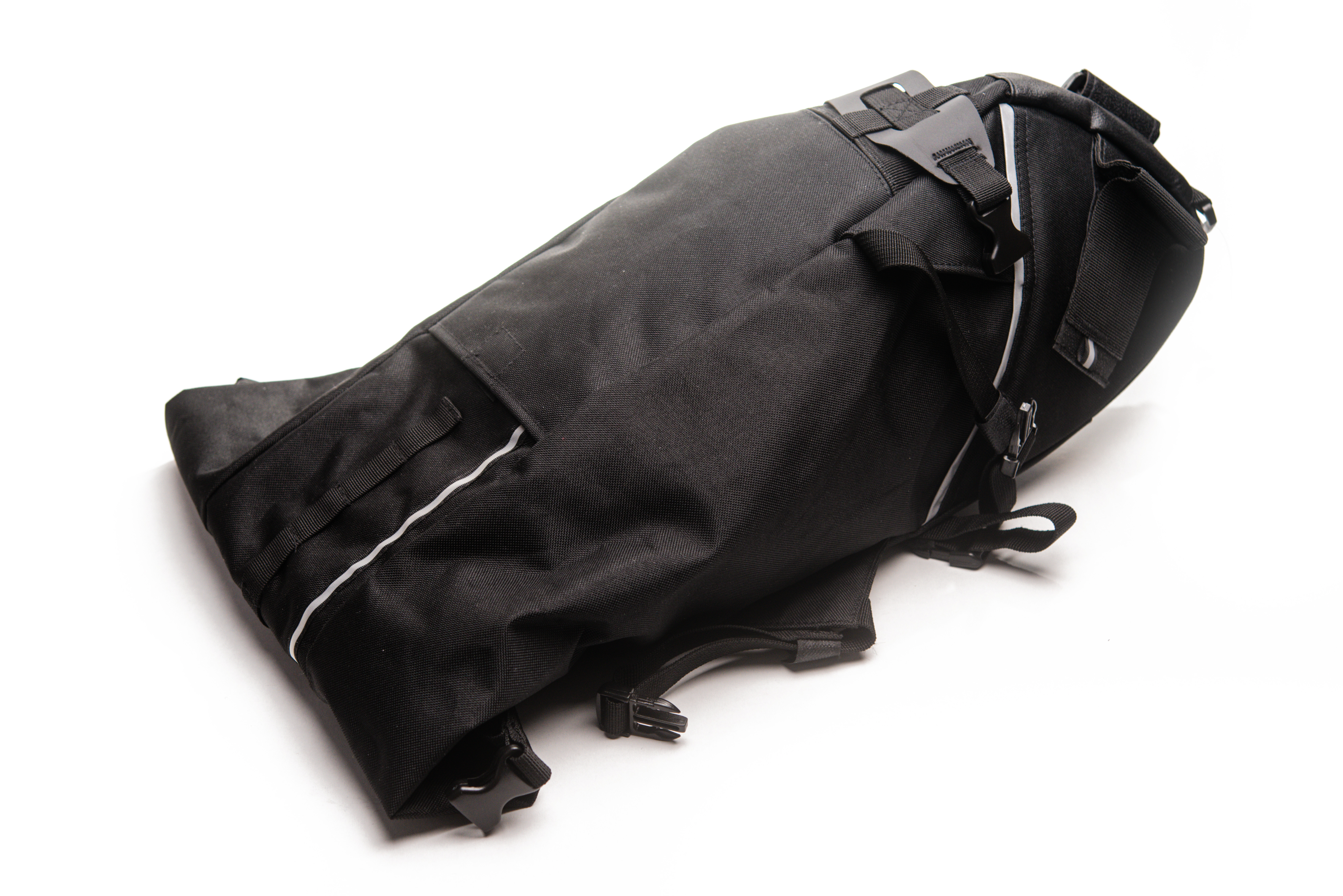 Сумка подседельная Green Cycle Tail bag Black 18 литров фото 3