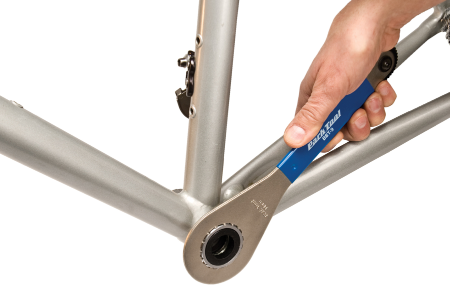 Ключ съем. каретки Park Tool BBT-9 для Shimano® Hollowtech II®, Campagnolo® Ultra-Torque™ and Power Torque™, Race Face®, FSA®, SRAM®, Truvativ® и др. фото 2