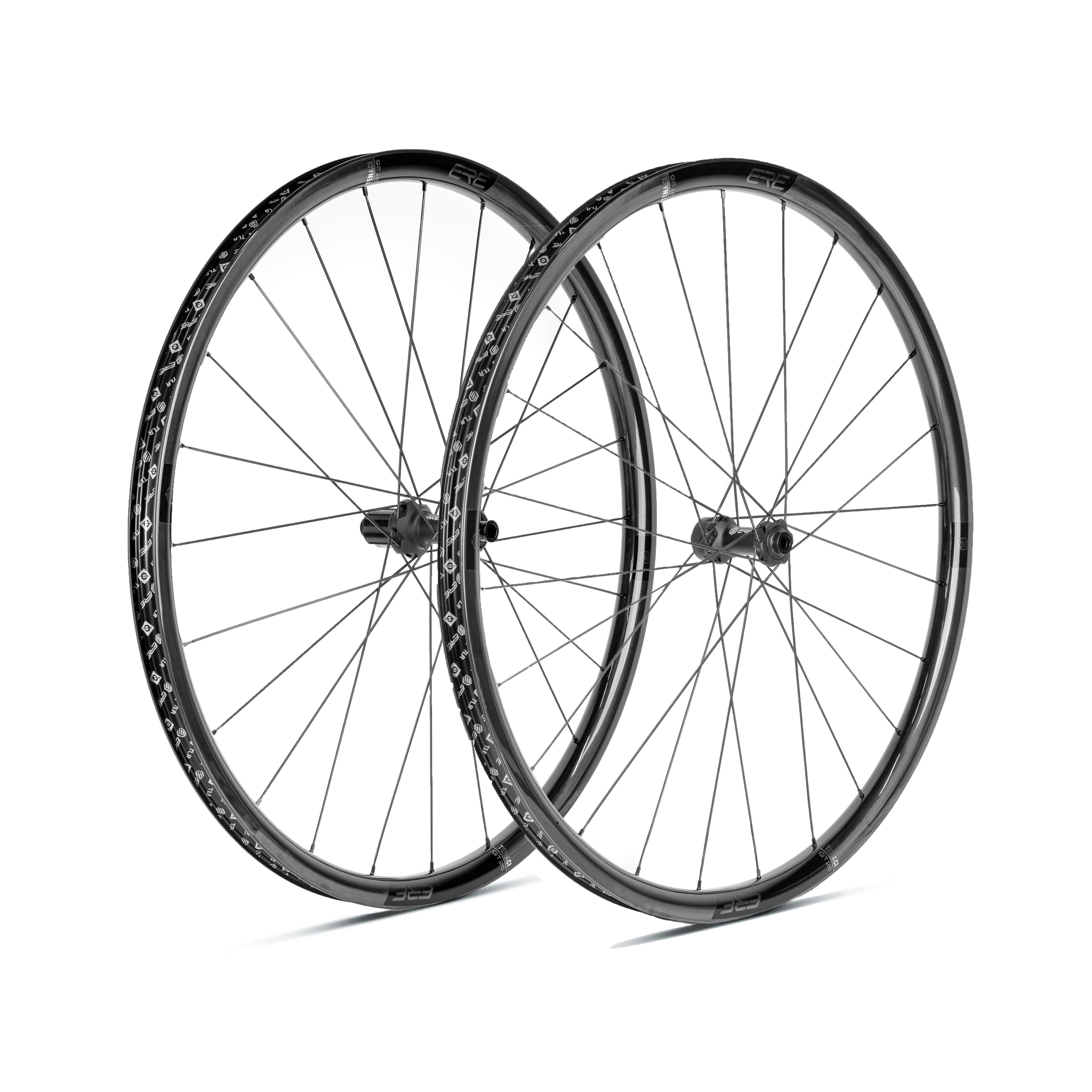Колесо пер. + задн. 28" ERE TENACI GT25 CARBON, Gravel, 100x12/142x12, CL, HG11, tubeless, черный сатин фото 
