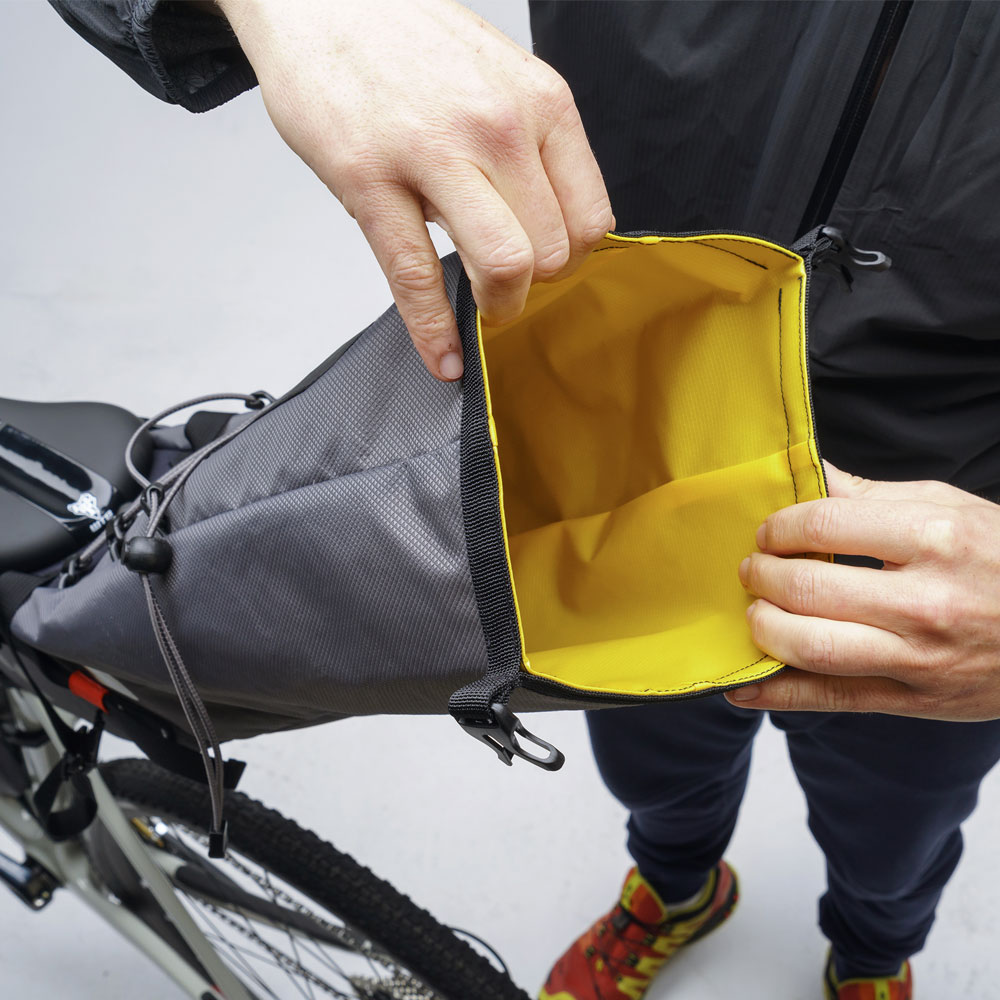 Сумка подседельная GEOSMINA Small Seat Bag (10L), 470г, серая фото 3