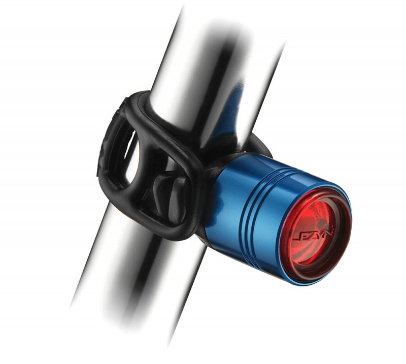 Мигалка задняя Lezyne FEMTO DRIVE REAR, 7 люмен, 5 режимов, синяя фото 2