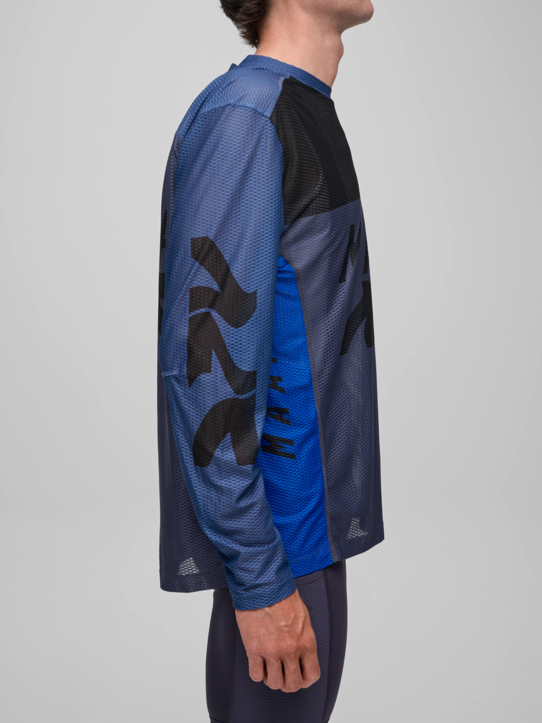 Лонгслів MAAP Alt Road Air Mesh LS Tee Mixed Blue XXL фото 4