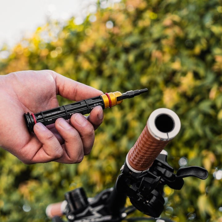 Комплект інтегрованих інструментів Lezyne DUAL INSERT KIT розмір M фото 3