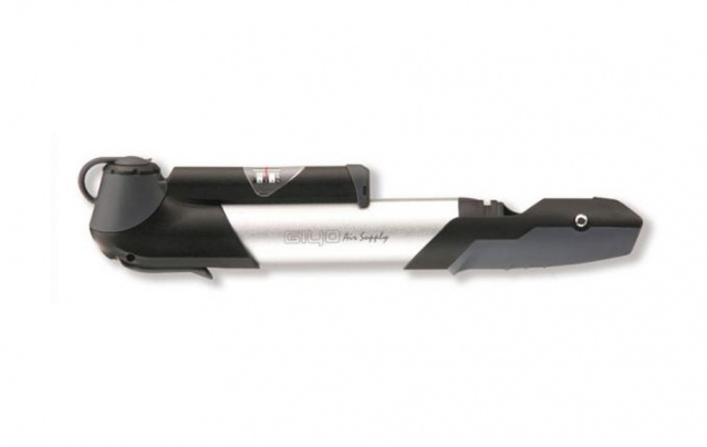 Мининасос GIYO GP-961A с манометром, со складной Т-ручкой, под два типа клапана AV+FV, пластик, серебр.  фото 